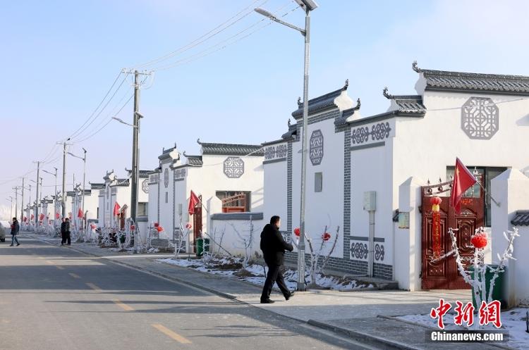 
北京协和医院黄牛代挂号电话票贩子号贩子网上预约挂号,住院检查加快,（新春走基层）新疆乌什有一个“幸福村”