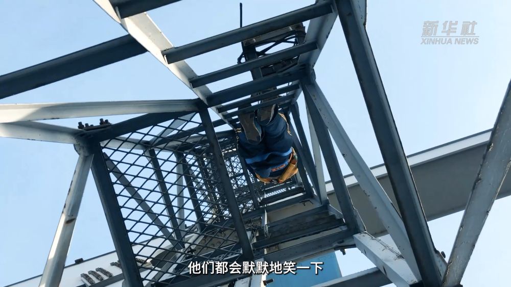 
东直门医院黄牛代挂号电话票贩子号贩子网上预约挂号,住院检查加快,微纪录片｜春运“守桥人”：黄河特大桥上的“铁路乐手”