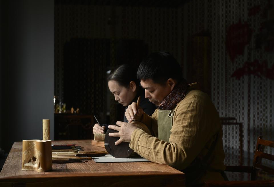 
南京中科研究所黄牛代挂号电话票贩子号贩子网上预约挂号,住院检查加快,文化中国行｜方寸之间刻绘锦绣天地