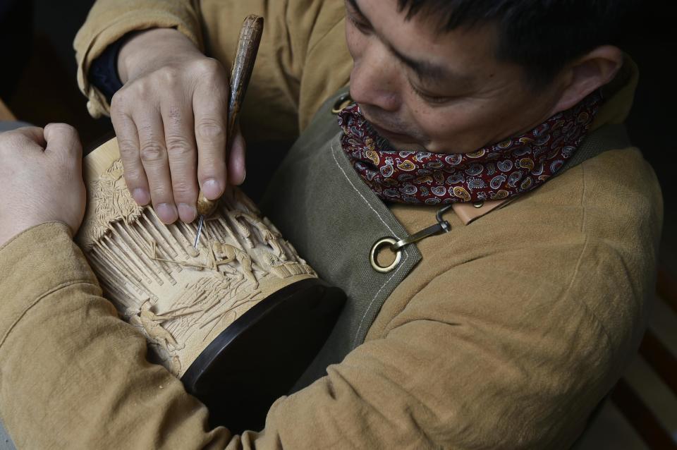 
南京中科研究所黄牛代挂号电话票贩子号贩子网上预约挂号,住院检查加快,文化中国行｜方寸之间刻绘锦绣天地