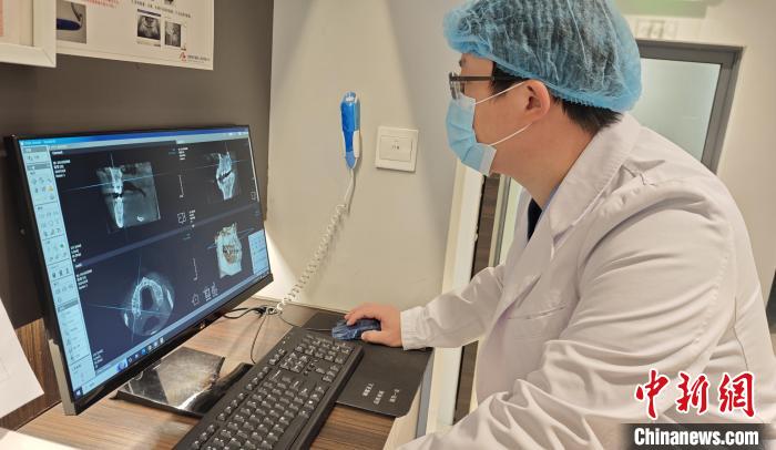 
长沙湘雅医院黄牛代挂号电话票贩子号贩子网上预约挂号,住院检查加快,台青牙医的“西”望之路：匠心书写两岸情