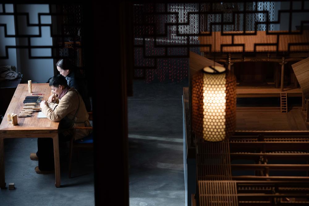 
南京中科研究所黄牛代挂号电话票贩子号贩子网上预约挂号,住院检查加快,文化中国行｜方寸之间刻绘锦绣天地