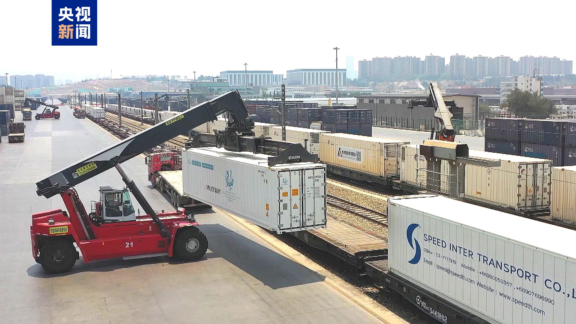 
广州各大医院黄牛代挂号电话票贩子号贩子网上预约挂号,住院检查加快,中老铁路货运量破5000万吨 去年日均保持5万吨以上