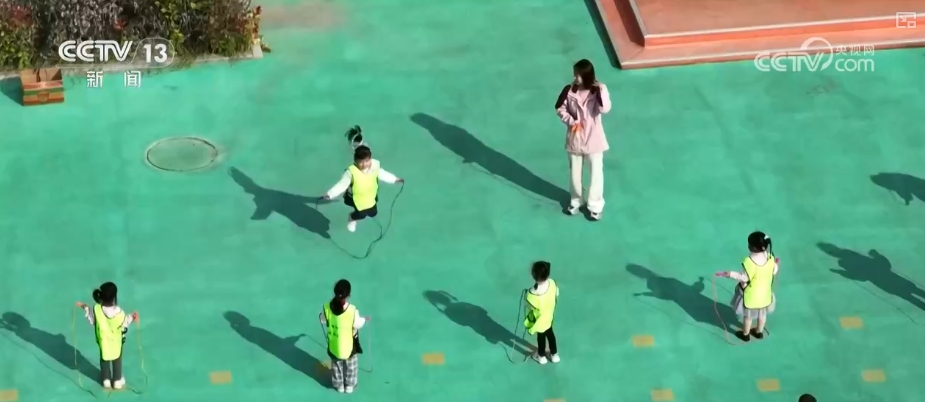 
上海胸科医院黄牛代挂号电话票贩子号贩子网上预约挂号,住院检查加快,强国、变革、战略性投入……透过关键词读懂教育规划纲要