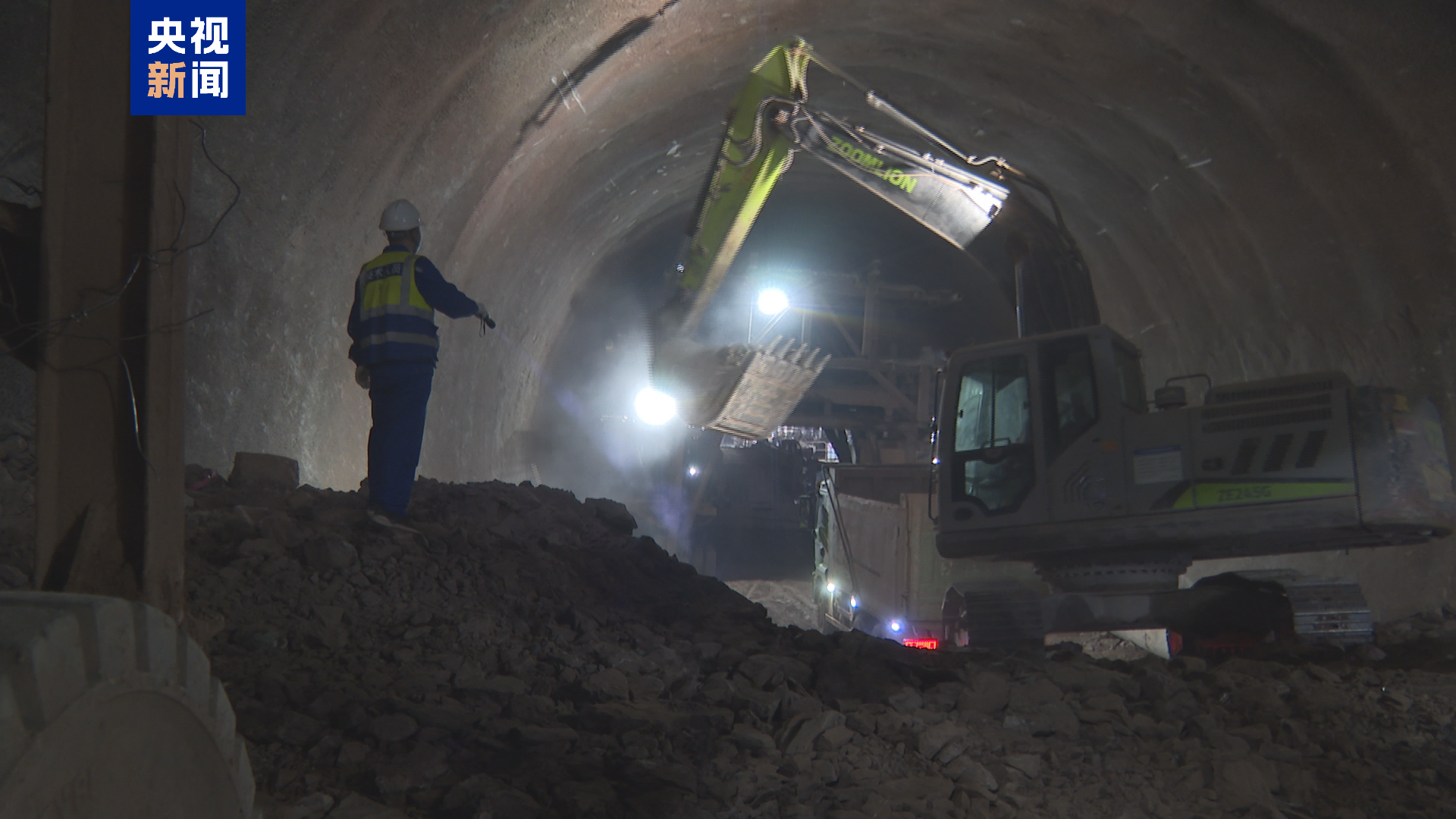 广东省中医院黄牛代挂号电话票贩子号贩子网上预约挂号,住院检查加快,成渝中线高铁全线首座超2千米隧道棋盘桥隧道贯通