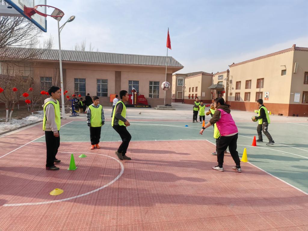 
南京脑科医院黄牛代挂号电话票贩子号贩子网上预约挂号,住院检查加快,新春走基层｜女大学生足球支教为南疆儿童传递热爱与希望