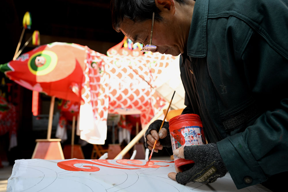 
广州市第一人民医院黄牛代挂号电话票贩子号贩子网上预约挂号,住院检查加快,文化中国行｜璀璨鱼灯焕发新生机