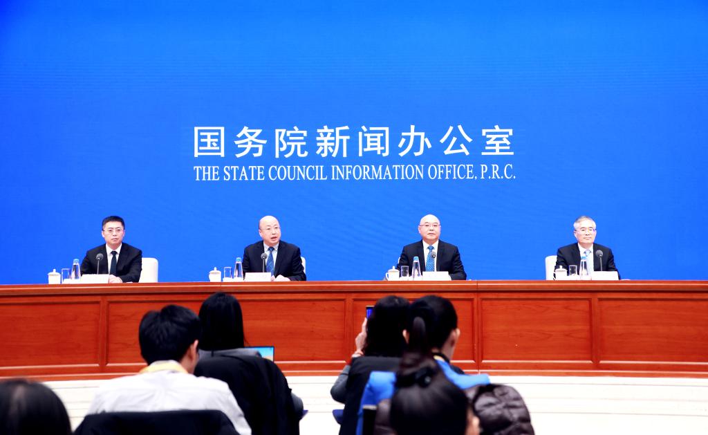 
广州各大医院黄牛代挂号电话票贩子号贩子网上预约挂号,住院检查加快,支撑发展有力 扎实促进衔接——聚焦“三农”工作“成绩单”