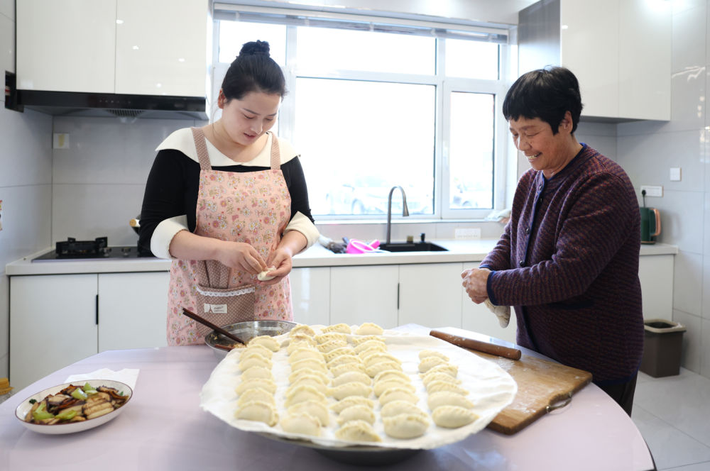 
广东省人民医院黄牛代挂号电话票贩子号贩子网上预约挂号,住院检查加快,第1视点｜暖暖新家暖暖年