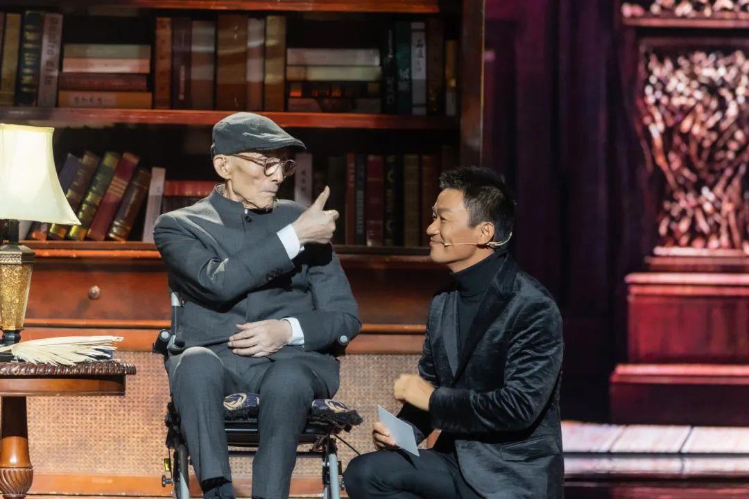 
上海肿瘤医院黄牛代挂号电话票贩子号贩子网上预约挂号,住院检查加快,《2024年“经典之夜”年度盛典》节目单发布