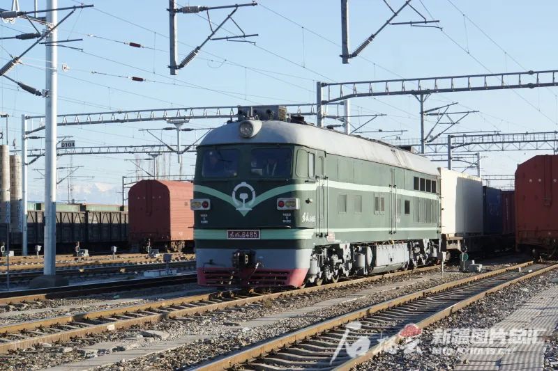 
北京安定医院黄牛代挂号电话票贩子号贩子网上预约挂号,住院检查加快,越来越多中欧班列经新疆进出