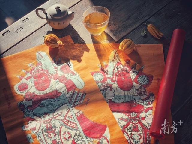 
中国中医科学院眼科医院黄牛代挂号电话票贩子号贩子网上预约挂号,住院检查加快,最“暖”的年味！走进“解忧年画铺”｜文化中国行