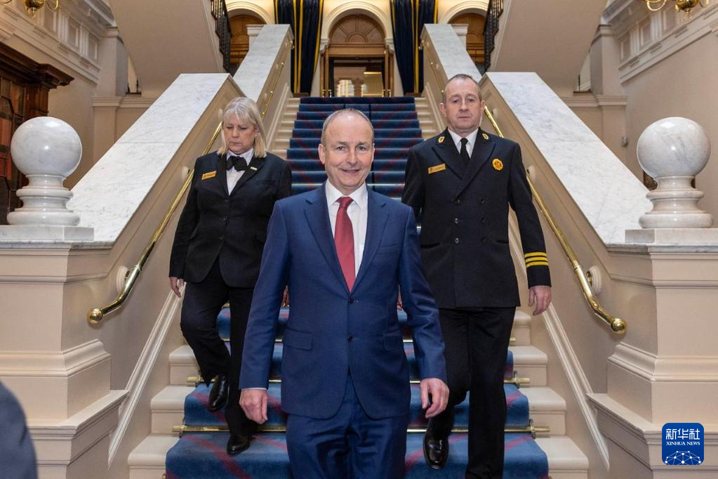 
北京大学第三医院黄牛代挂号电话票贩子号贩子网上预约挂号,住院检查加快,米歇尔·马丁当选爱尔兰总理