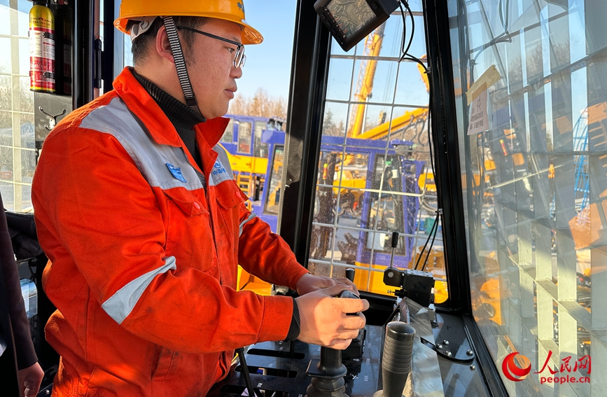 
杭州市七医院黄牛代挂号电话票贩子号贩子网上预约挂号,住院检查加快,新春走基层丨“隧道探险家”出海记