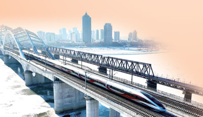 
浙江第二医院黄牛代挂号电话票贩子号贩子网上预约挂号,住院检查加快,守护千家万户的团圆路（2025春运一线）