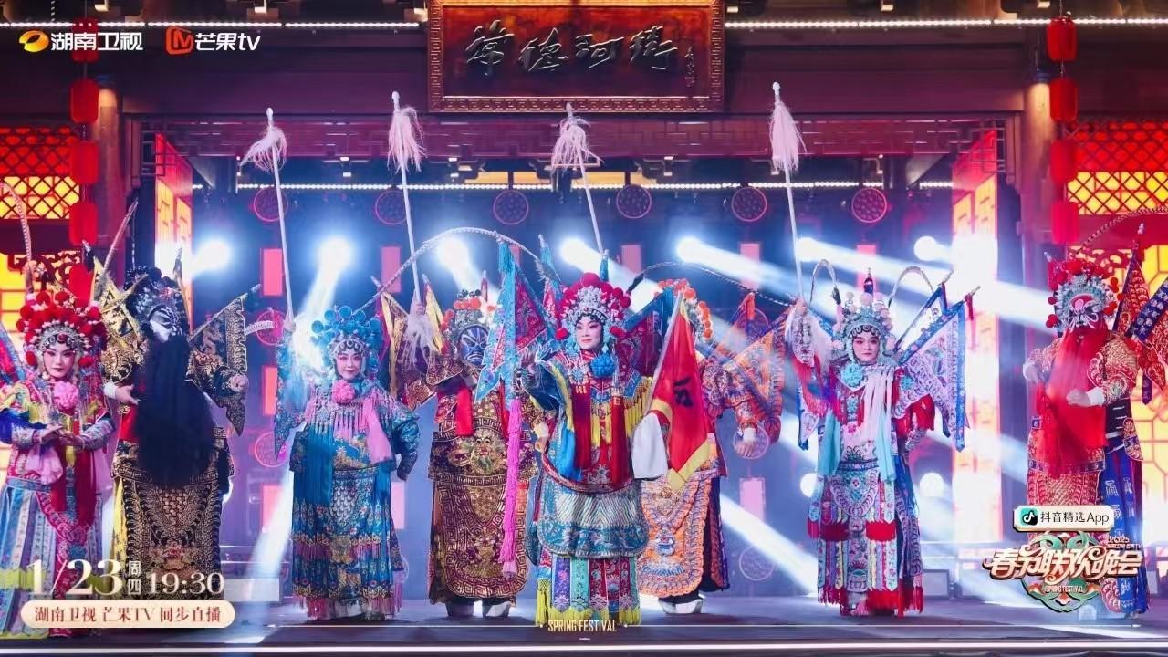 
上海眼耳鼻喉科医院黄牛代挂号电话票贩子号贩子网上预约挂号,住院检查加快,文化中国行｜非遗中国年各大卫视春晚争晒宝