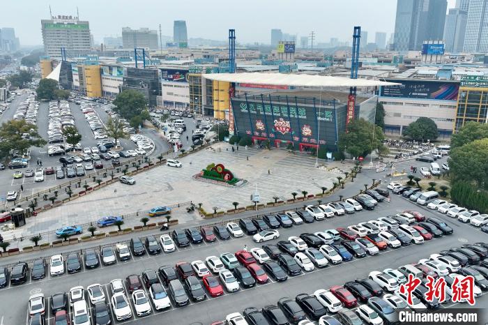 
中国中医科学院眼科医院黄牛代挂号电话票贩子号贩子网上预约挂号,住院检查加快,（新春走基层）免签政策惠及浙江义乌外商：“我的生意会更好”