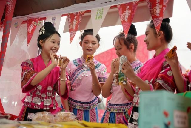 
浙江省中医院黄牛代挂号电话票贩子号贩子网上预约挂号,住院检查加快,新春走基层｜贵州台盘村：“村BA”上演热闹中国年