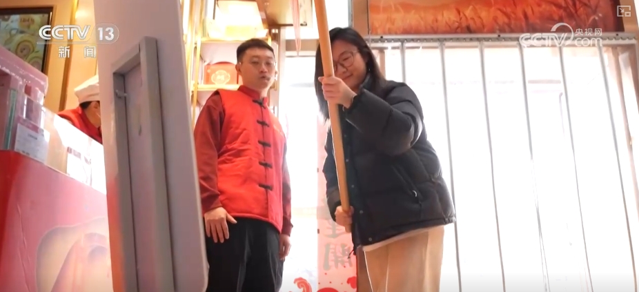 
上海仁济医院黄牛代挂号电话票贩子号贩子网上预约挂号,住院检查加快,小而美、“线上+线下”……老字号不“老”释放消费新活力