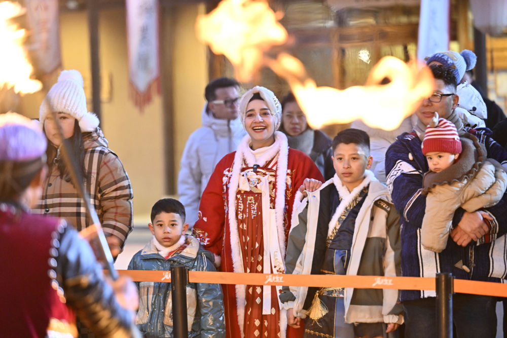 
中山大学孙逸仙纪念医院黄牛代挂号电话票贩子号贩子网上预约挂号,住院检查加快,暖人心、聚人气、接地气——2025年春节文旅活动形式多样