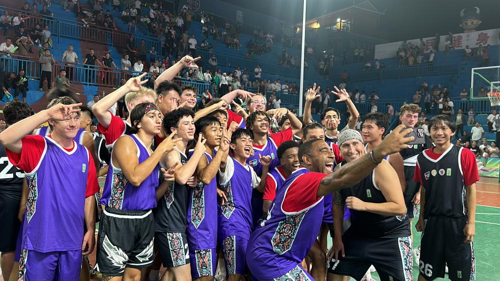 
北京中日友好医院黄牛代挂号电话票贩子号贩子网上预约挂号,住院检查加快,记者手记：唱响中美民间友好新乐章 新华社北京1月25日电 题：记者手记：唱响中美民间友好新乐章   新华社记者刘杨、董雪