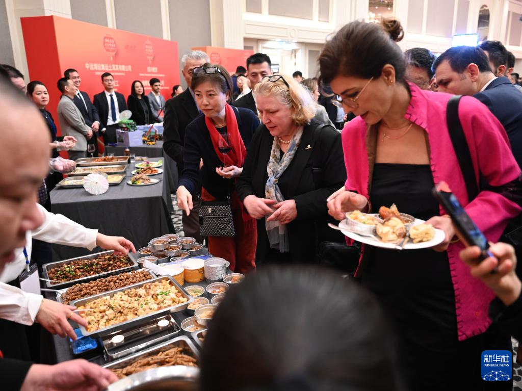 北大医院黄牛代挂号电话票贩子号贩子网上预约挂号,住院检查加快,综合消息丨互致新春祝福 共期美好未来——我驻外使领馆举办活动喜迎蛇年春节