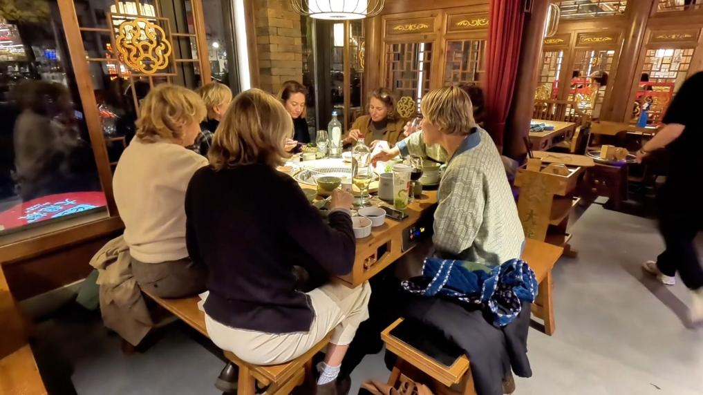 
沈阳各大医院黄牛代挂号电话票贩子号贩子网上预约挂号,住院检查加快,文化中国行丨布鲁塞尔火锅“爆火”！非遗火锅如何成为欧洲人的新宠？