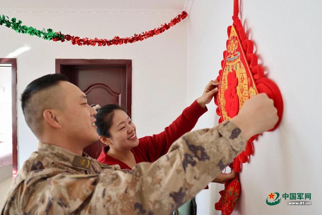 
杭州中医院黄牛代挂号电话票贩子号贩子网上预约挂号,住院检查加快,新春走军营丨家属来队过年，这是一份属于军营的团圆