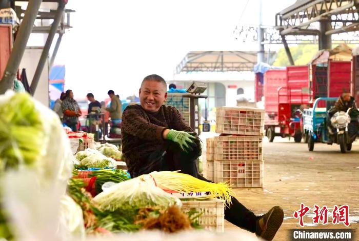 
北大口腔医院黄牛代挂号电话票贩子号贩子网上预约挂号,住院检查加快,千里“鲜”行车轮急：春节餐桌背后的物流加速度