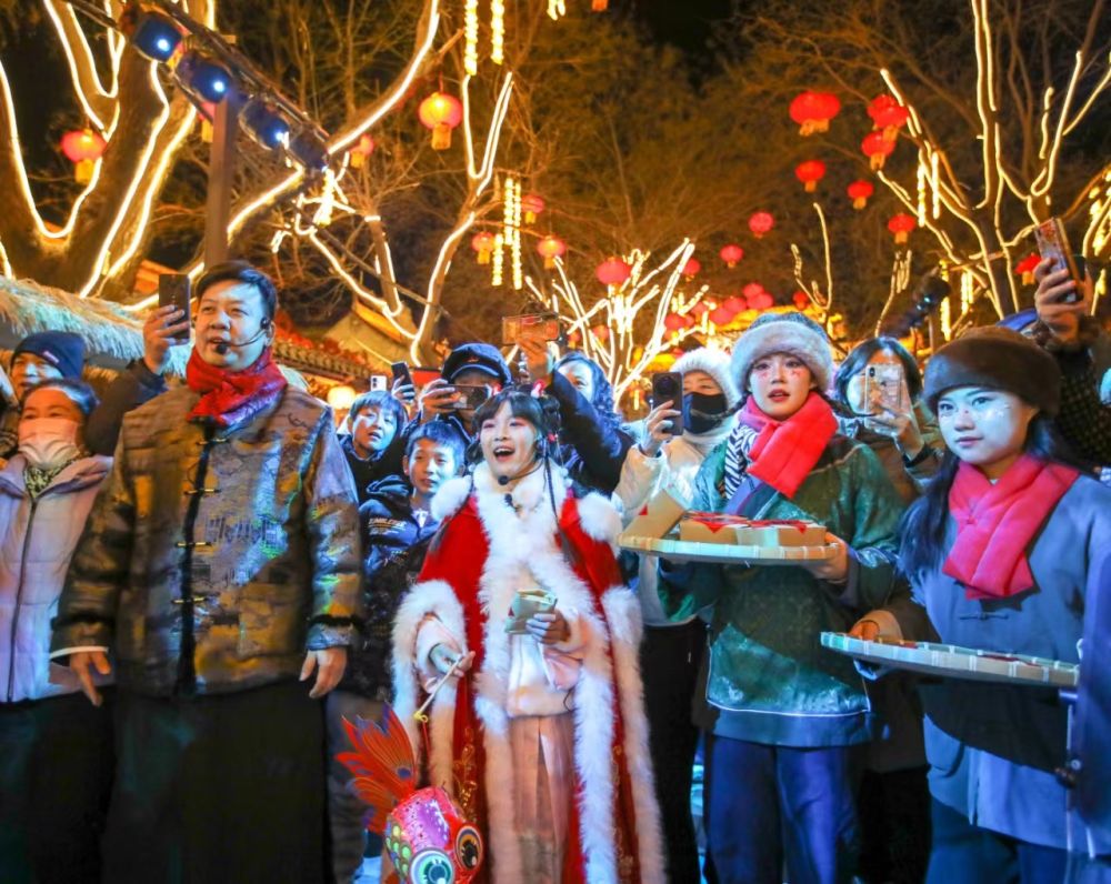 
上海新华医院黄牛代挂号电话票贩子号贩子网上预约挂号,住院检查加快,千年古镇的新年新韵