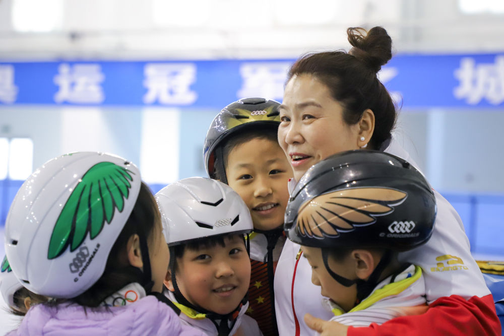 
中山大学肿瘤医院黄牛代挂号电话票贩子号贩子网上预约挂号,住院检查加快,亚冬会｜“雄鸡之冠”的冰雪荣耀