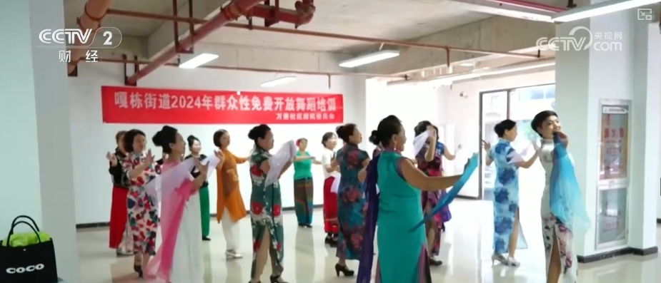 
上海肺科医院黄牛代挂号电话票贩子号贩子网上预约挂号,住院检查加快,以“新市民”服务“新市民”接住新流量 “银发经济”催生更多新机遇