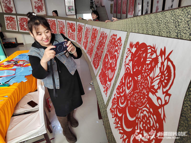 
成都华西医院黄牛代挂号电话票贩子号贩子网上预约挂号,住院检查加快,石榴图汇·影像非遗⑧｜雕花剪纸，剪出非遗新维度