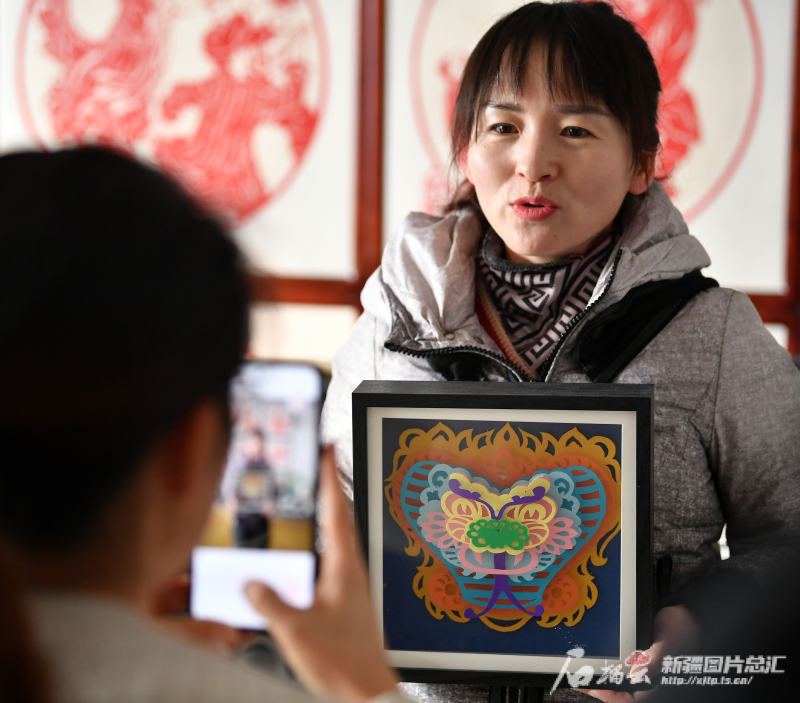 
成都华西医院黄牛代挂号电话票贩子号贩子网上预约挂号,住院检查加快,石榴图汇·影像非遗⑧｜雕花剪纸，剪出非遗新维度