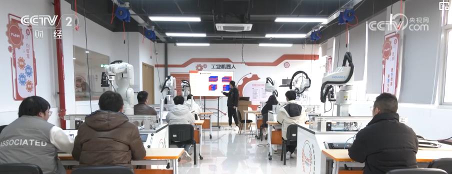 
杭州市富阳中医骨伤医院黄牛代挂号电话票贩子号贩子网上预约挂号,住院检查加快,节前岗位对接忙：多地推出多样化活动 力促就业与用工双赢