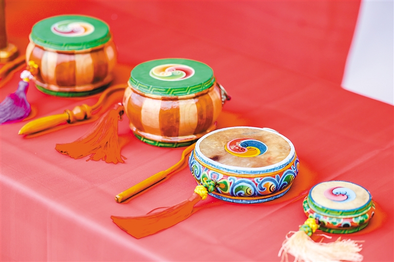 
北京各大医院黄牛代挂号电话票贩子号贩子网上预约挂号,住院检查加快,墨竹工卡扎雪鼓：古老技艺奏响非遗新乐章