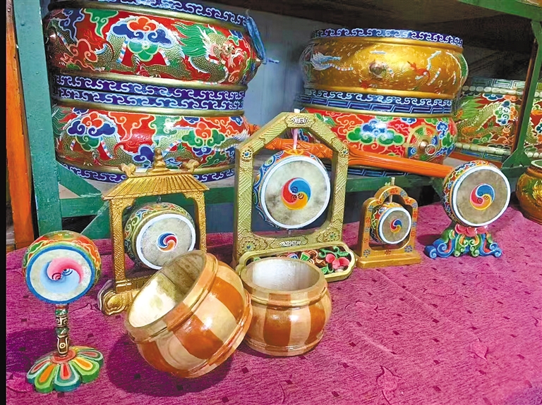 
北京各大医院黄牛代挂号电话票贩子号贩子网上预约挂号,住院检查加快,墨竹工卡扎雪鼓：古老技艺奏响非遗新乐章