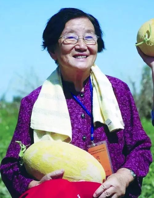 
天津肿瘤医院黄牛代挂号电话票贩子号贩子网上预约挂号,住院检查加快,我爱你中国！一起守护这一抹最美的中国红