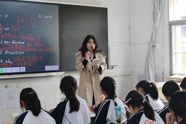 
天津眼科医院黄牛代挂号电话票贩子号贩子网上预约挂号,住院检查加快,青春华章｜青春接力 河海奔腾