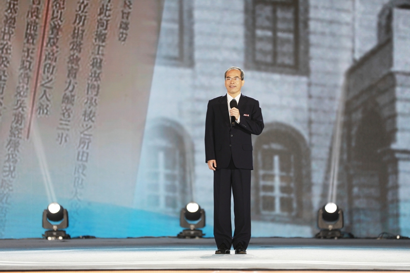 
回龙观医院黄牛代挂号电话票贩子号贩子网上预约挂号,住院检查加快,青春华章丨河海大学校长郑金海：“一滴水”与“一生情”