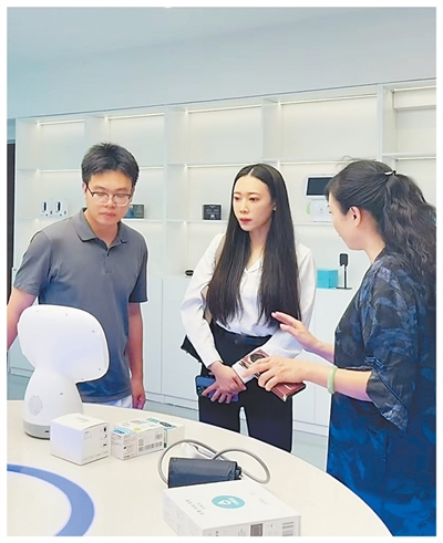 
上海各大医院黄牛代挂号电话票贩子号贩子网上预约挂号,住院检查加快,三湘奋进 夯筑高地（前沿观察·挑大梁 看担当）