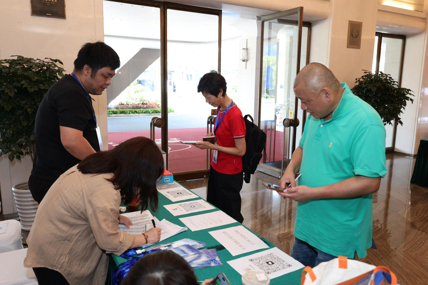 
广东省人民医院黄牛代挂号电话票贩子号贩子网上预约挂号,住院检查加快,第六届海外华文新媒体论坛即将在珠海开幕 百位参会代表陆续抵达