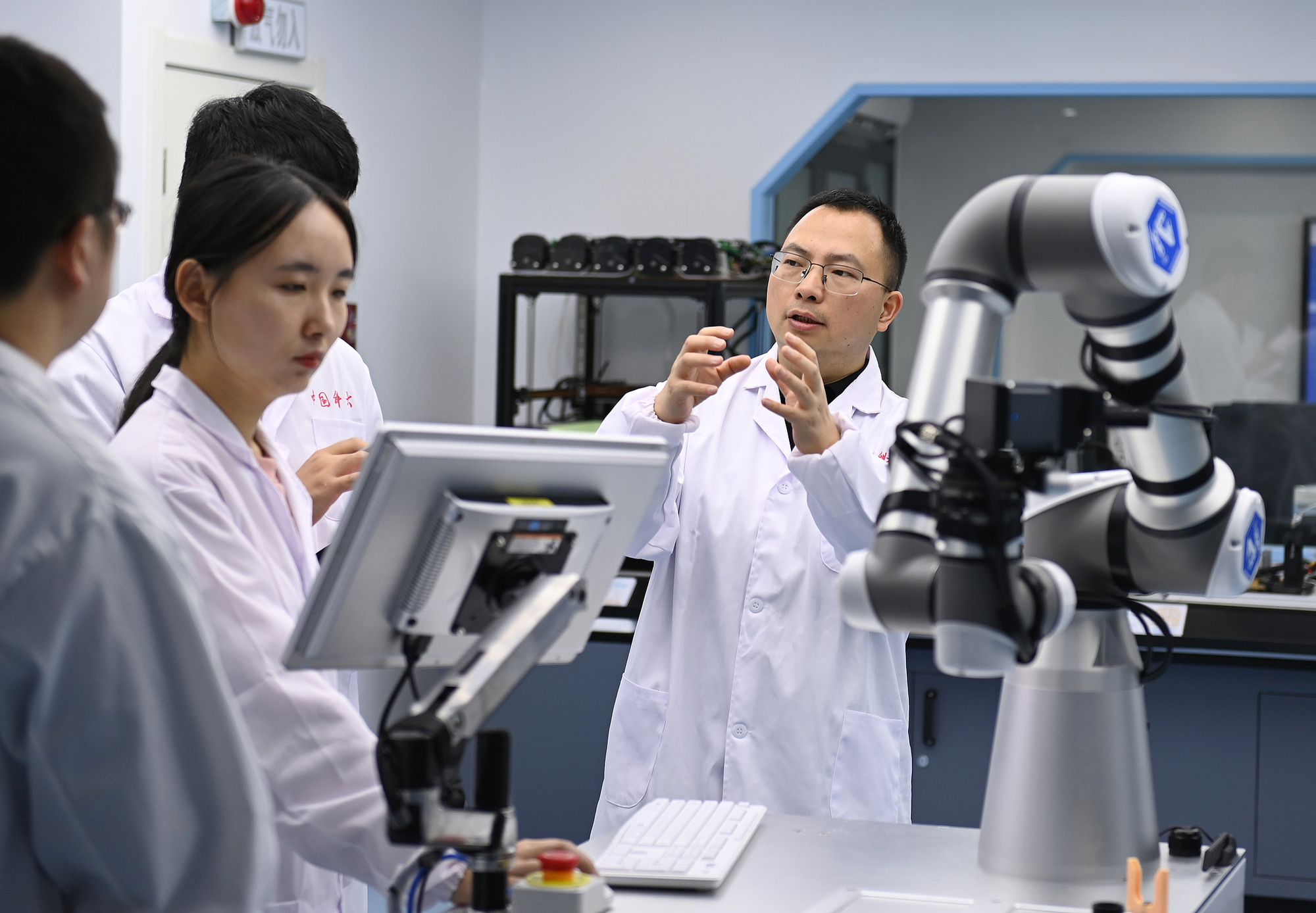 
博爱医院黄牛代挂号电话票贩子号贩子网上预约挂号,住院检查加快,央广时评·青春华章｜青春的志向，链接使命与传承