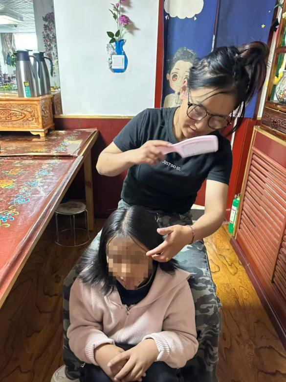 
北京中医院黄牛代挂号电话票贩子号贩子网上预约挂号,住院检查加快,【石榴花开 籽籽同心】“我们都是相亲相爱的一家人”——阿里“双集中”供养中心的日常太暖了