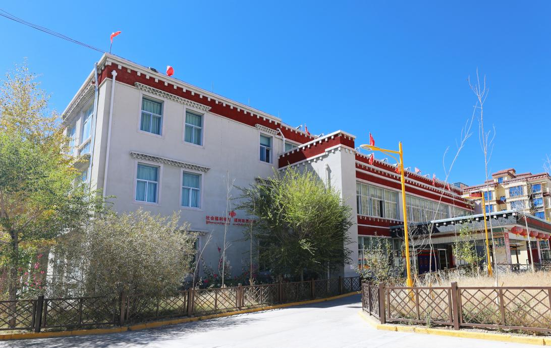 
北京中医院黄牛代挂号电话票贩子号贩子网上预约挂号,住院检查加快,【石榴花开 籽籽同心】“我们都是相亲相爱的一家人”——阿里“双集中”供养中心的日常太暖了