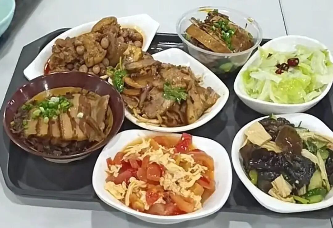 
浙江口腔医院黄牛代挂号电话票贩子号贩子网上预约挂号,住院检查加快,数千名游客挤满政府食堂！“一中午米饭蒸了550斤”