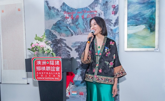 
南京各大医院黄牛代挂号电话票贩子号贩子网上预约挂号,住院检查加快,澳大利亚福建乡情联谊会举办“千里共婵娟”艺术展