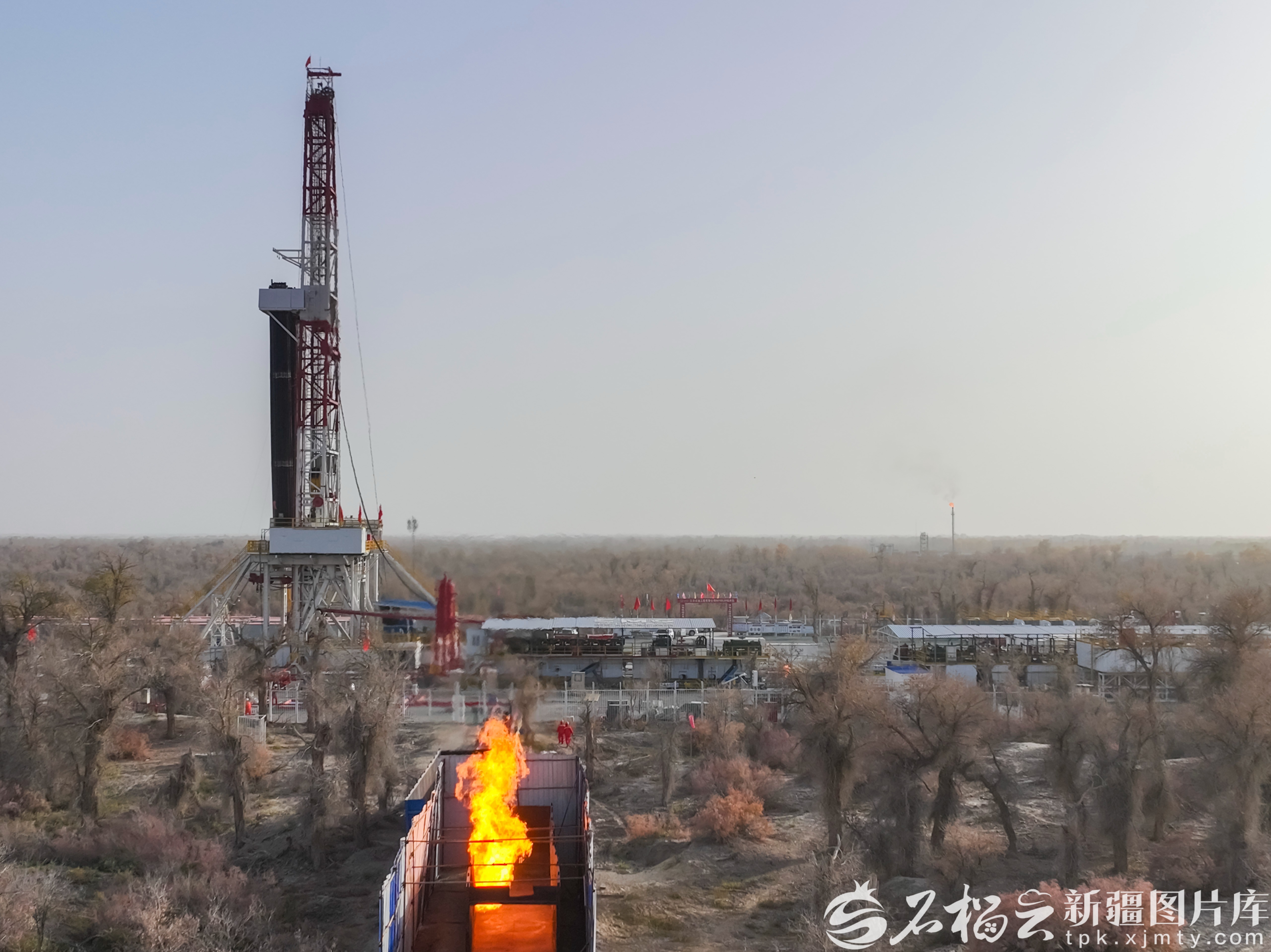 
南京眼科医院黄牛代挂号电话票贩子号贩子网上预约挂号,住院检查加快,70年数新疆丨从620米到10910米