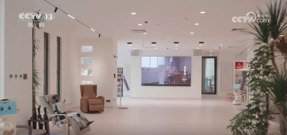 上海精神卫生中心黄牛代挂号电话票贩子号贩子网上预约挂号,住院检查加快,“智慧+”养老、高龄津贴“免申即享” 多维行动托起幸福“夕阳红”