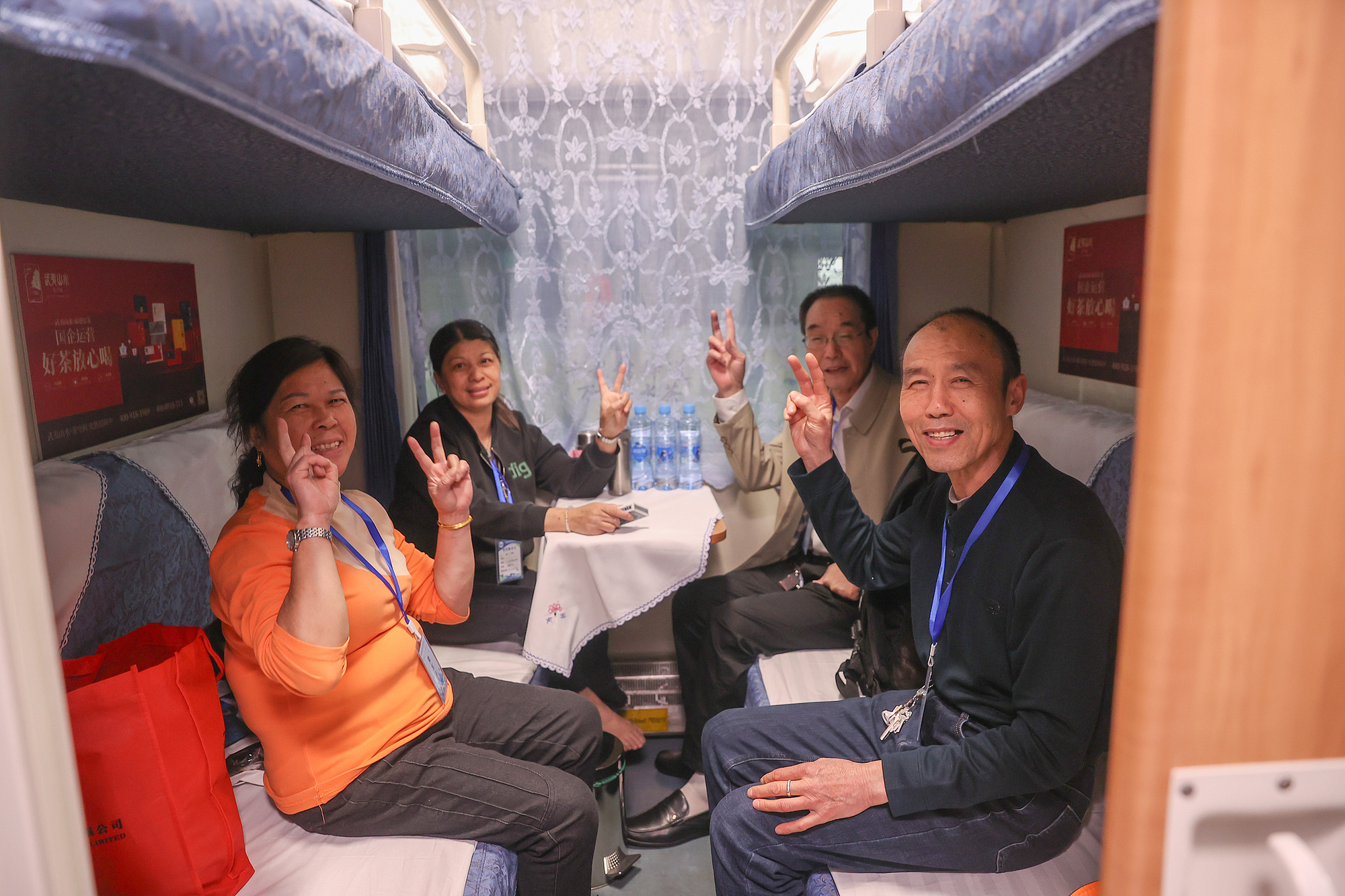 
南京金陵医院黄牛代挂号电话票贩子号贩子网上预约挂号,住院检查加快,央广网评丨为“老有所乐”赋能 让银发消费安心更舒心